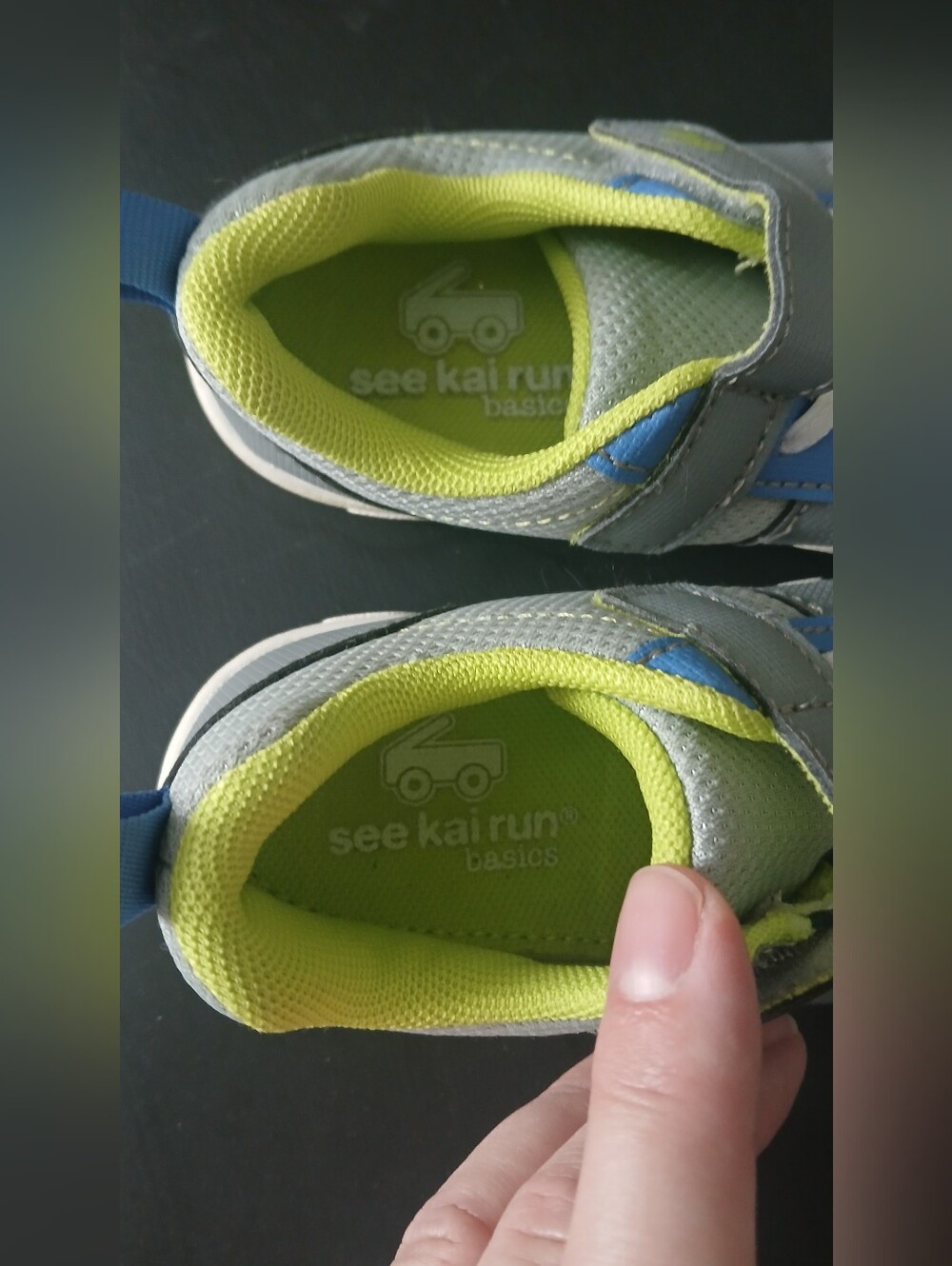 See Kai Run Basics, Grey and Blue Sneakers with Lime Interior - Picture 4 of 8